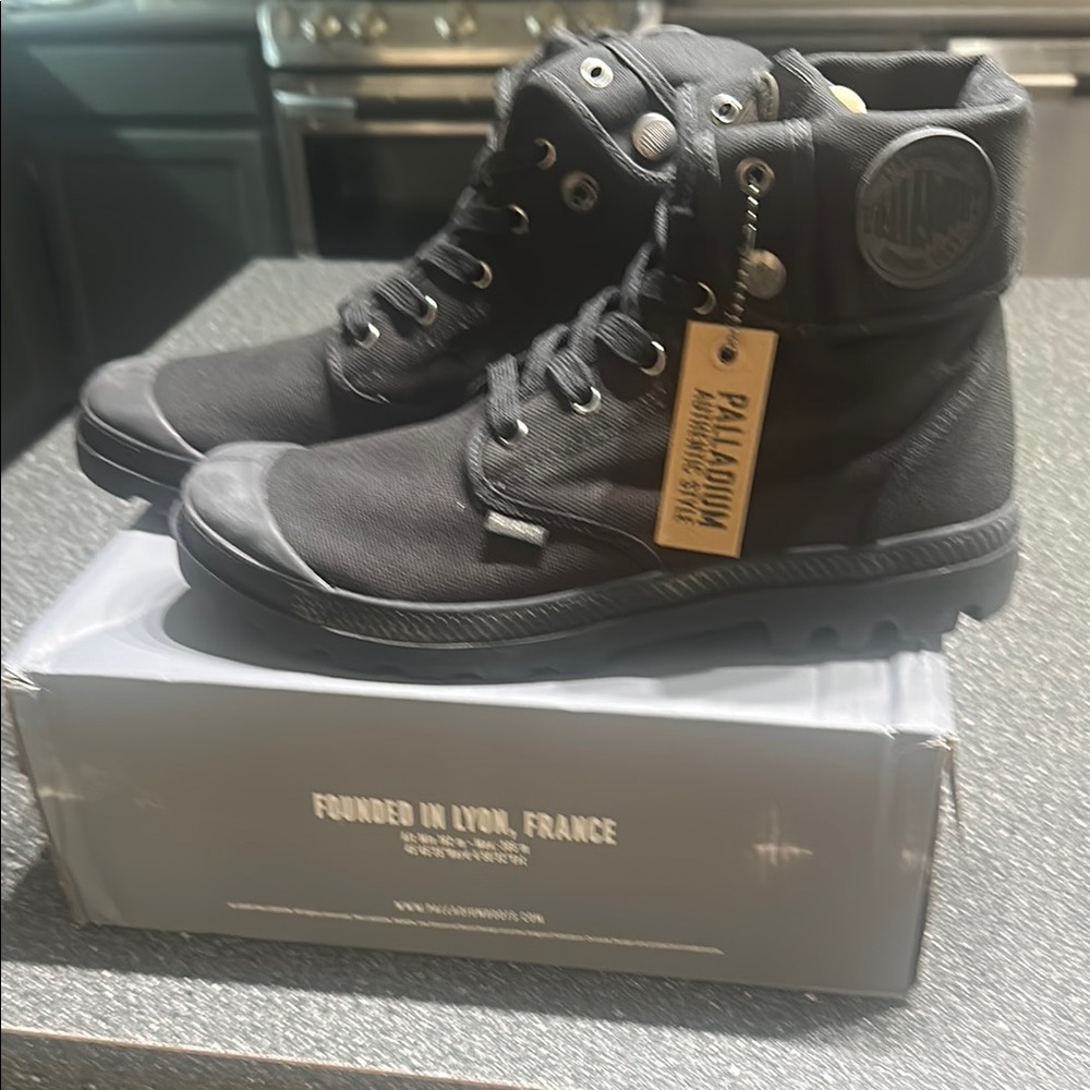 Palladium BAGGY Black Tactical Boots with High Ankle Support